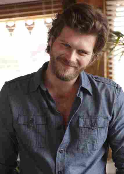 Tatlıtuğ’dan sert sözler