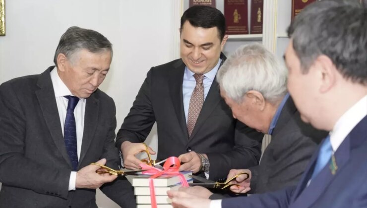 Kazakistan’da Prof. Dr. Darhan Kıdırali’nin Eser Tanıtım Töreni