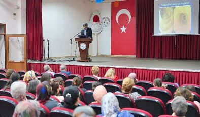 Burhaniye’de Çölyak Hastalığına Farkındalık Konferansı düzenlendi.