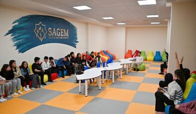 SAGEM’den ebeveynlere “Sınav Kaygısı” semineri