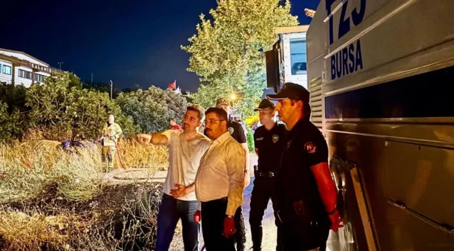 Mudanya Yolu’ndaki yangın kontrol altına alındı! 4 dönüm alan zarar gördü!