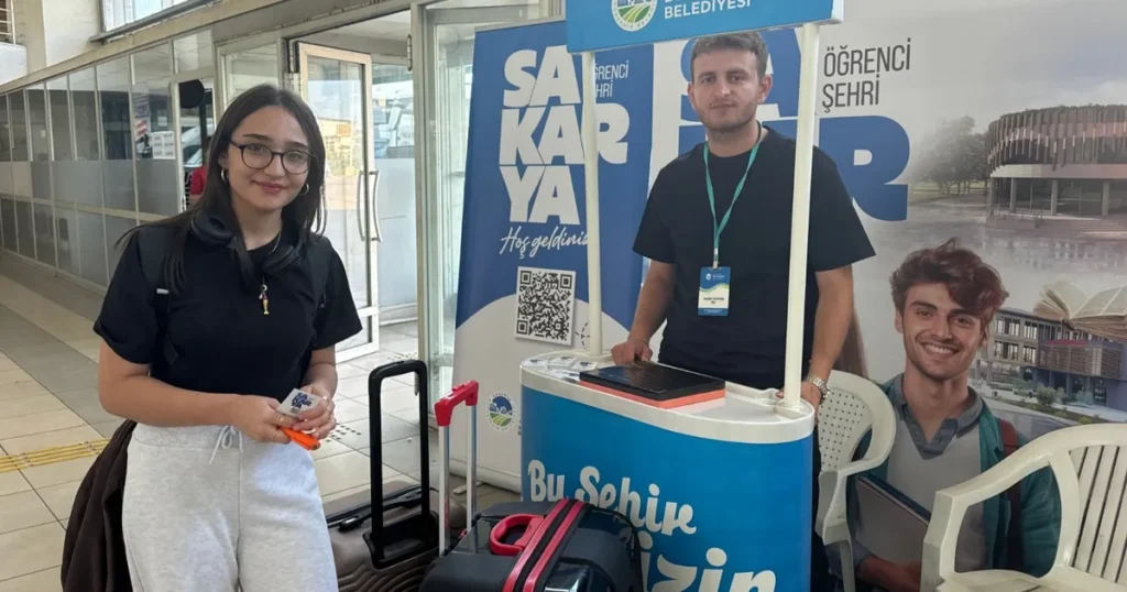 Sakarya’da üniversite öğrencilerine sıcak karşılama