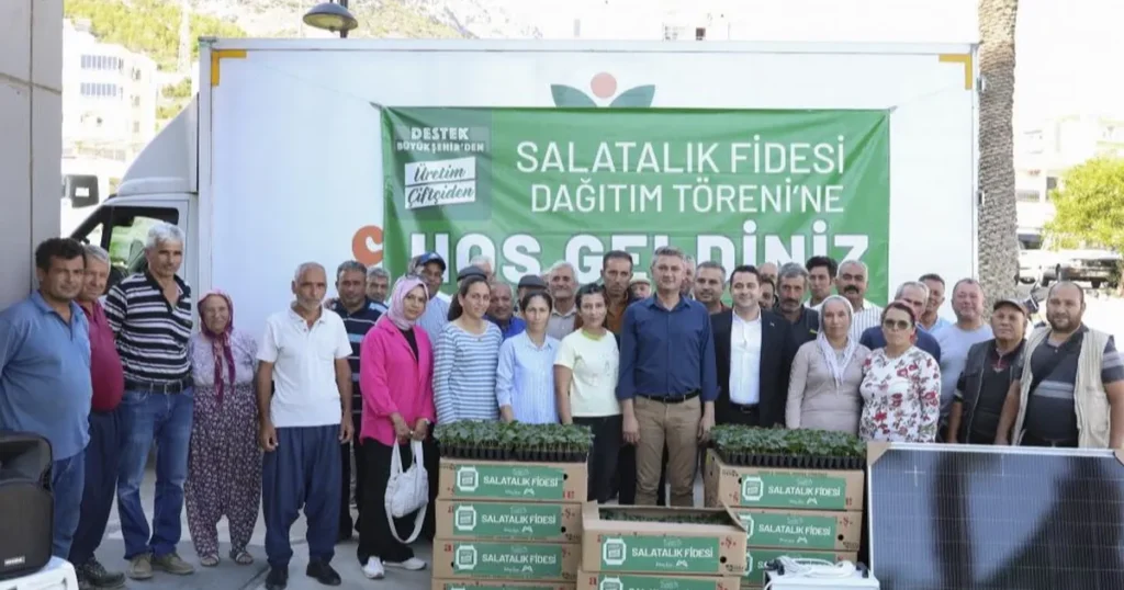 Aydıncık’ta üreticiye Büyükşehir desteği