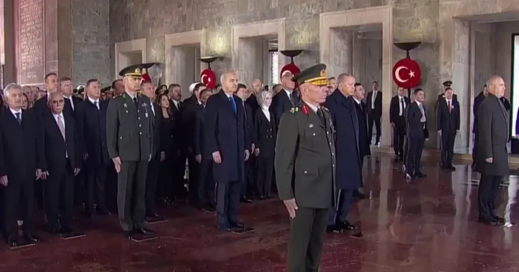 Devlet erkanı Anıtkabir’de (CANLI)