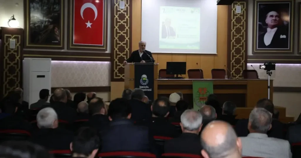 Doç. Dr. Burhan İşliyen, evlilikte dikkat edilecek hususları anlattı