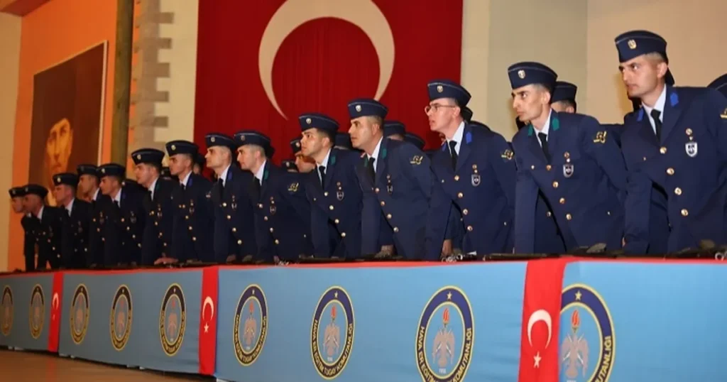 Yedek subaylar Kütahya’da yemin etti
