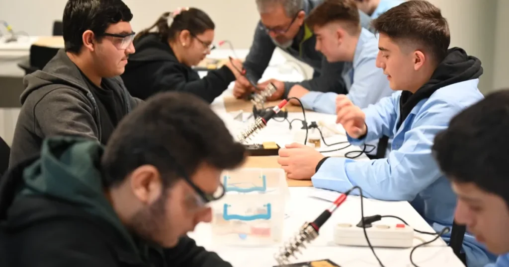 Öğrenciler Bilimle Buluştu