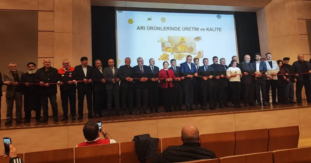 Bal Isıtma Ceketi 16. Türkiye Arıcılık Fuarı’nda Sergilendi