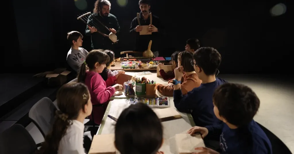 Çocuklar Hayallerindeki Liri Tasarladı