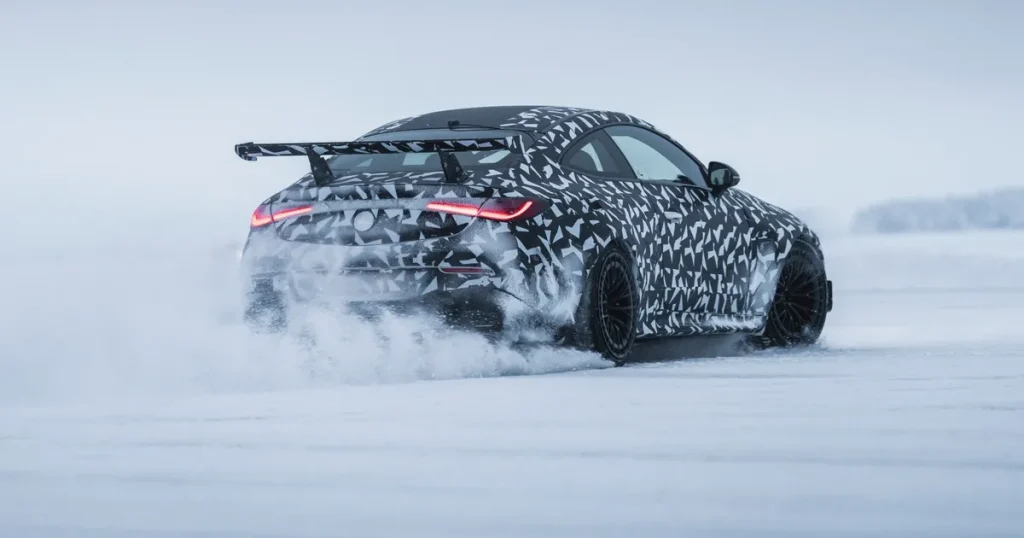 Mercedes-AMG’den İsveç’te Kış Testi: Yeni ve Radikal Model Arktik Şartlarda Deneniyor