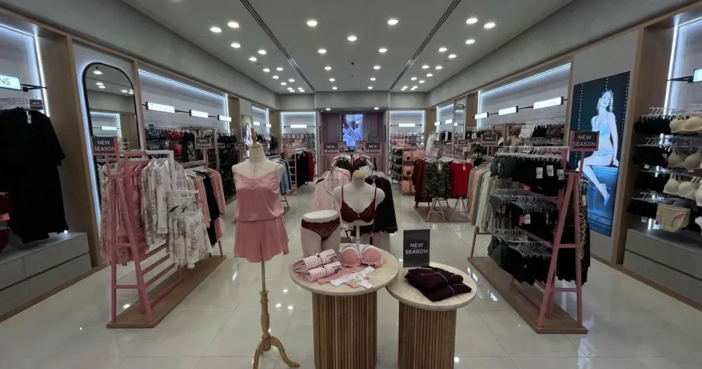 Suwen Körfez Bölgesi’ne İlk Adımını Attı