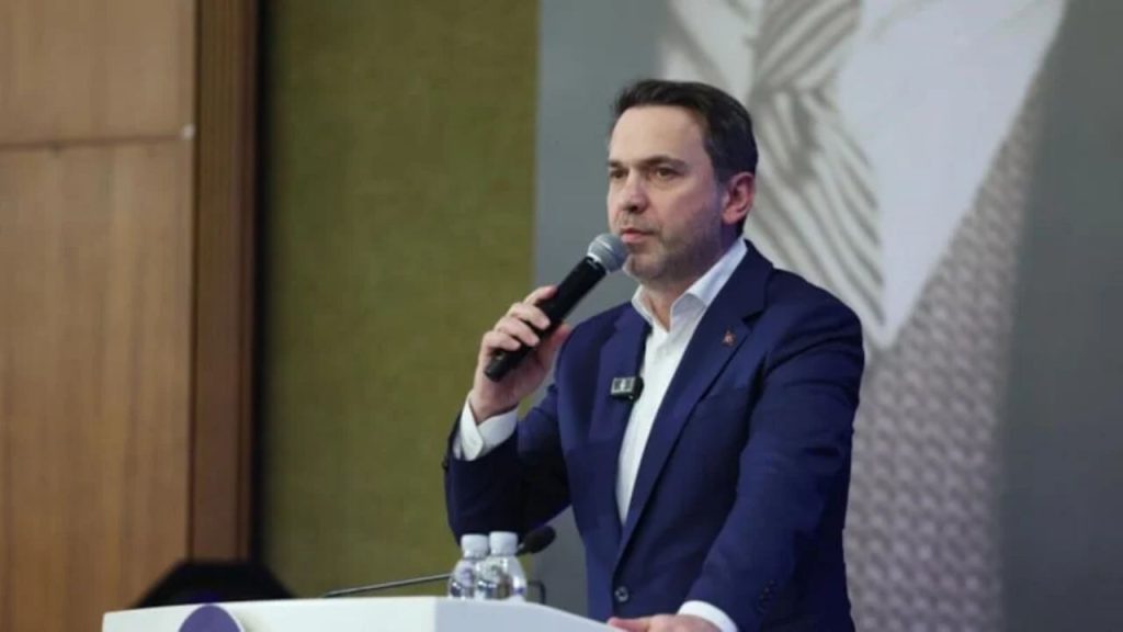 Bakan müjdeyi verdi: Akkuyu’dan ilk enerji bu yıl