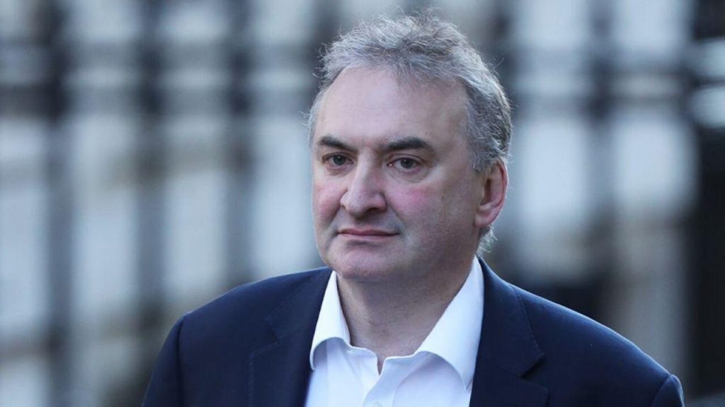 İngiltere kabinesinde üst düzey ‘Epstein’ istifası