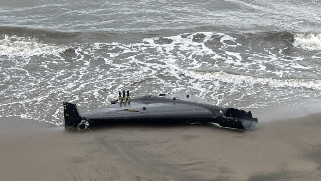 Sahilde insansız hava aracı bulundu