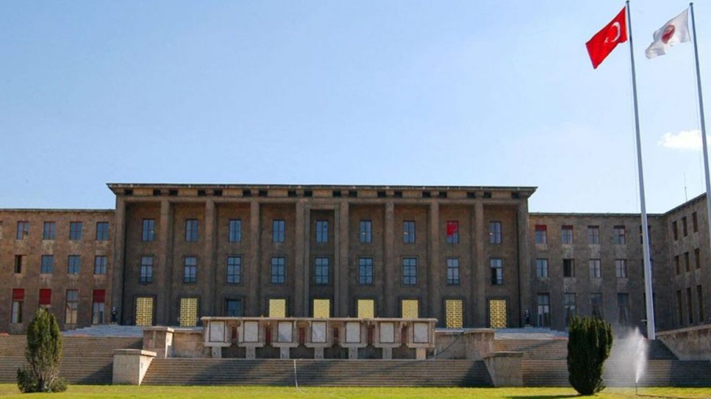 TBMM’de taciz davasında tüm sanıklara tahliye