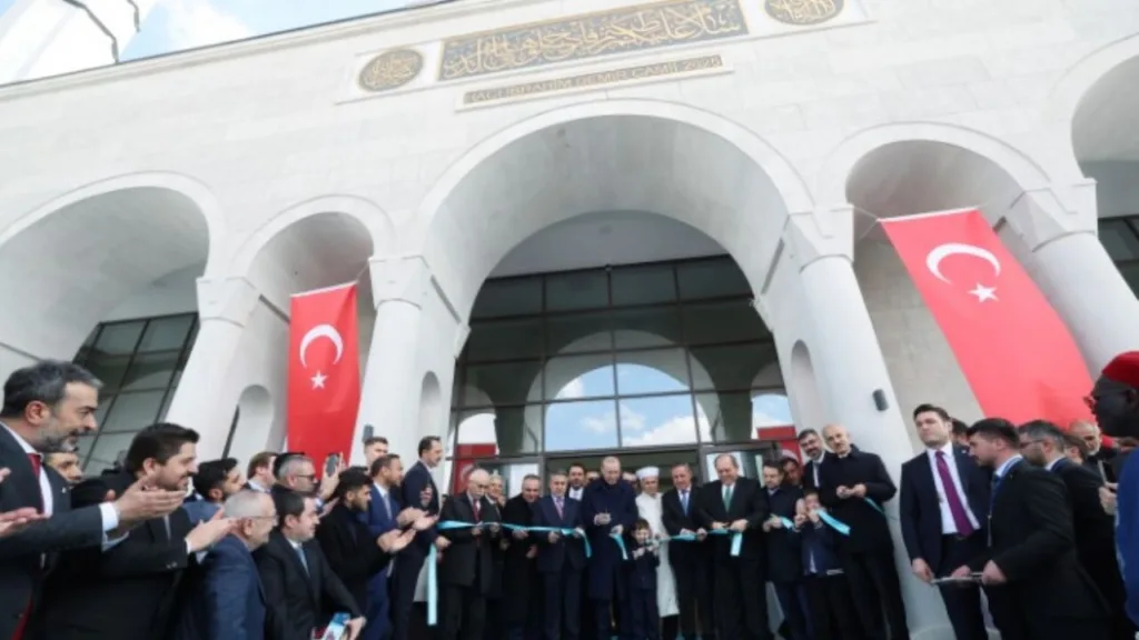 Cumhurbaşkanı Erdoğan’dan açıklamalar