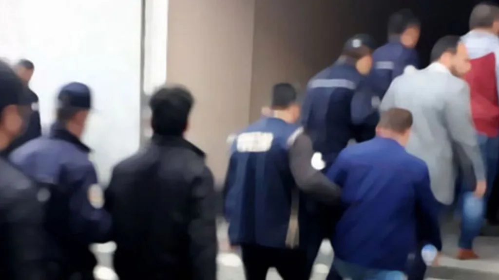 Etimesgut Belediyesi’ne operasyon