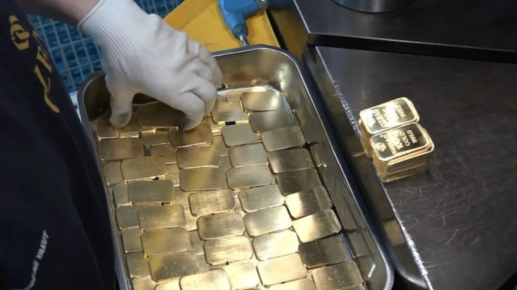 Gram altın için fazla mesai… ‘Altın yok dedikodusu’