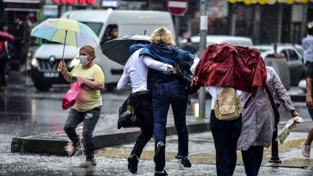 İstanbul’daki yağışlarla ilgili uyarı; AKOM’dan detaylı açıklama