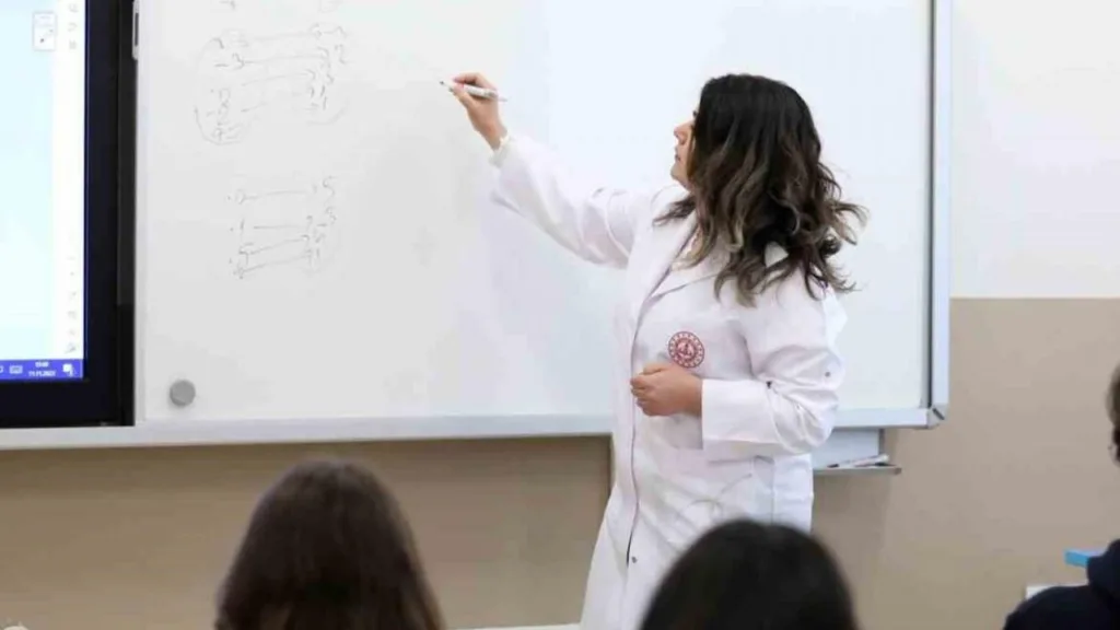 Öğretmenlerin ‘yer değiştirme’ takvimi belli oldu