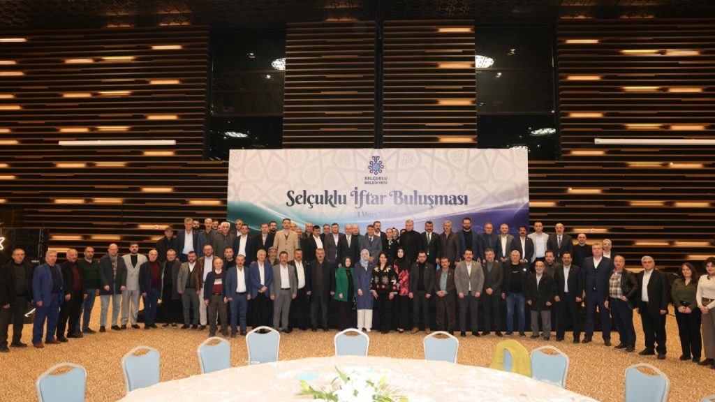 SELÇUKLU AİLESİ İFTARDA BULUŞTU