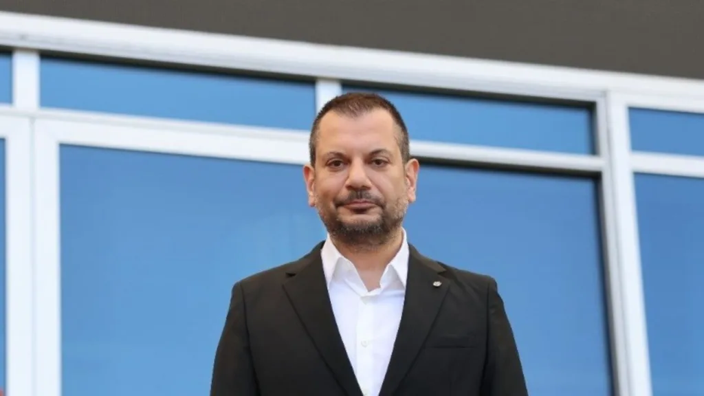 Trabzonspor geleceğe hazırlanıyor! Başkan Doğan, planlarını açıkladı