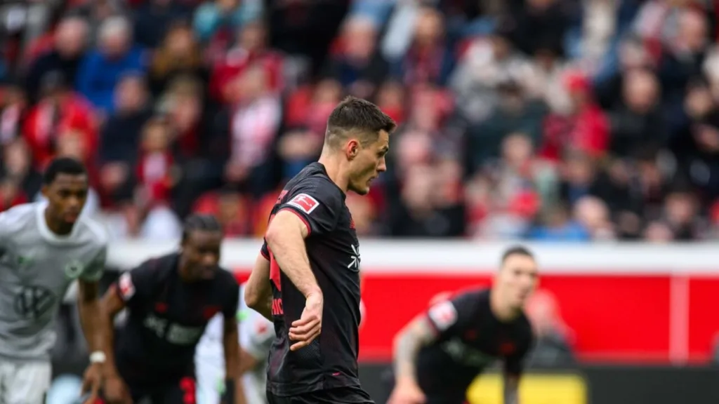 9 gollü maçın galibi Bayer Leverkusen