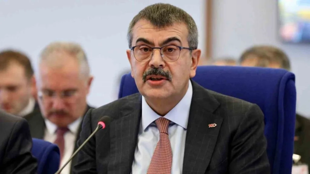 Bakan Tekin’den okullarda güvenlik mesajı