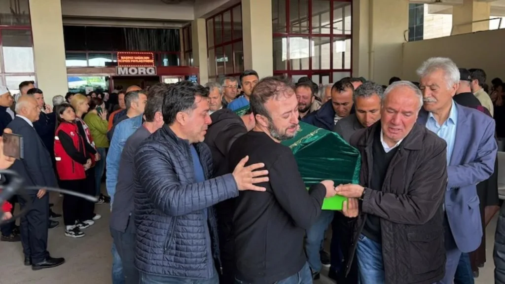 Cenazeler ailelerine teslim ediliyor…