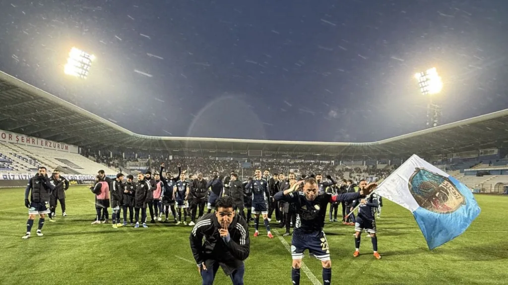 Dadaşlar Süper Lig’e yükseldi!