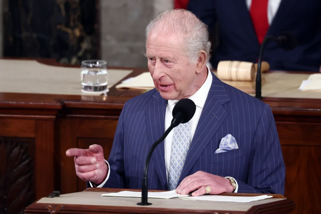 III. Charles, ABD Kongresi’nde konuşan ilk İngiltere Kralı oldu