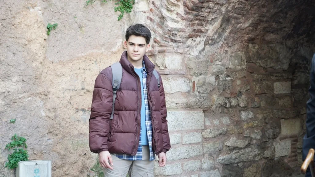 ‘KOD ADI KIRLANGIÇ’: ‘Benim değil senin baban’