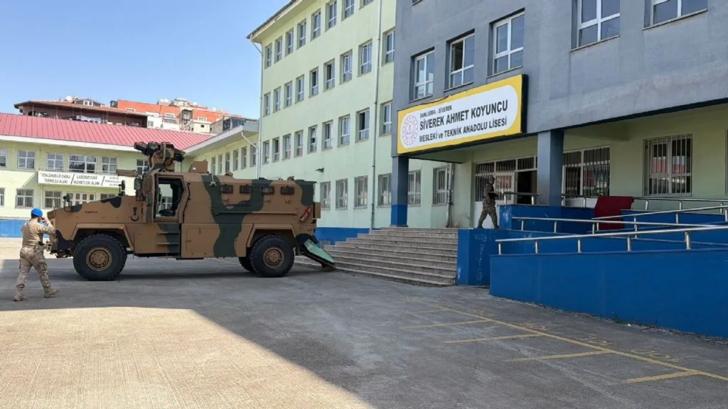 Okulda dehşet! Rastgele ateş açtı: 13 yaralı