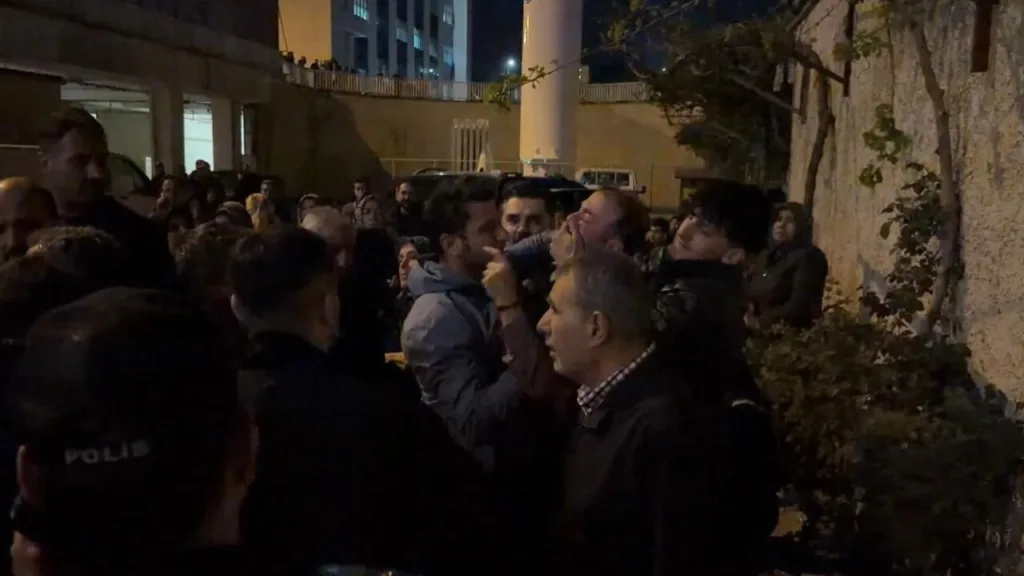 Ölenlerin yakınlarından Vali Ünlüer’e tepki