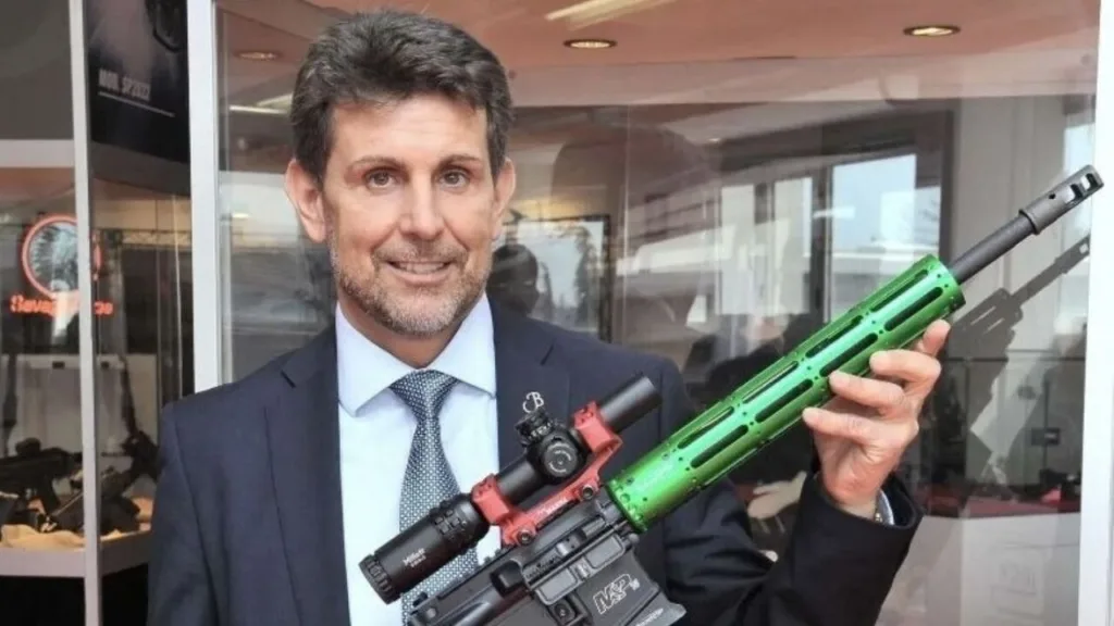 Rusya’ya nasıl silah sattığını itiraf etti