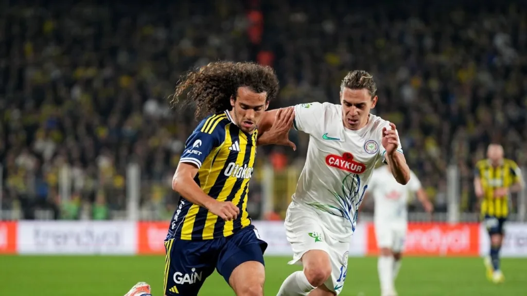 Şampiyonluk yarışında Fenerbahçe’ye Rizespor çelmesi; maçtan notlar…