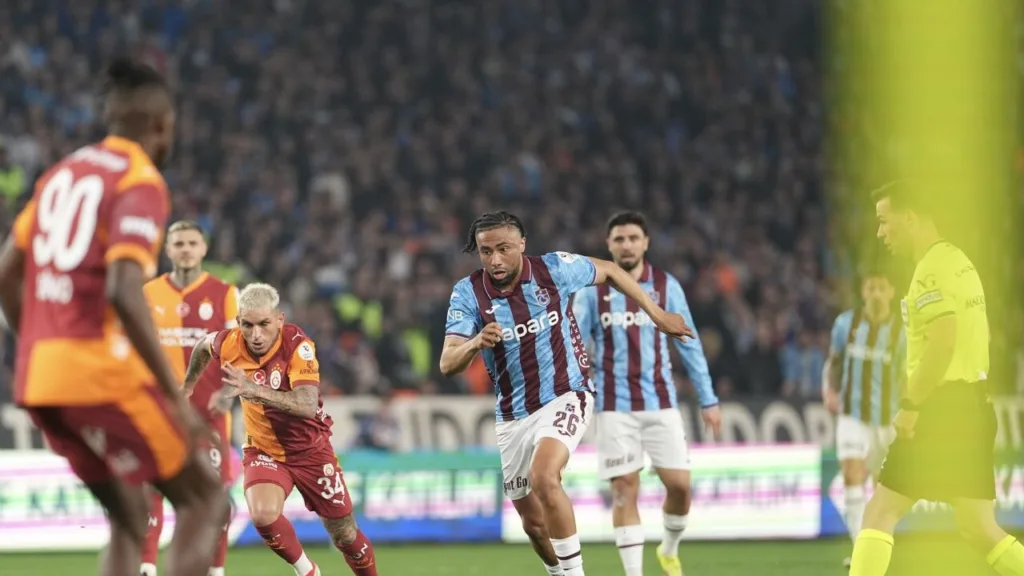 Trabzonspor-Galatasaray maçında 3 gol var… Maçtan notlar