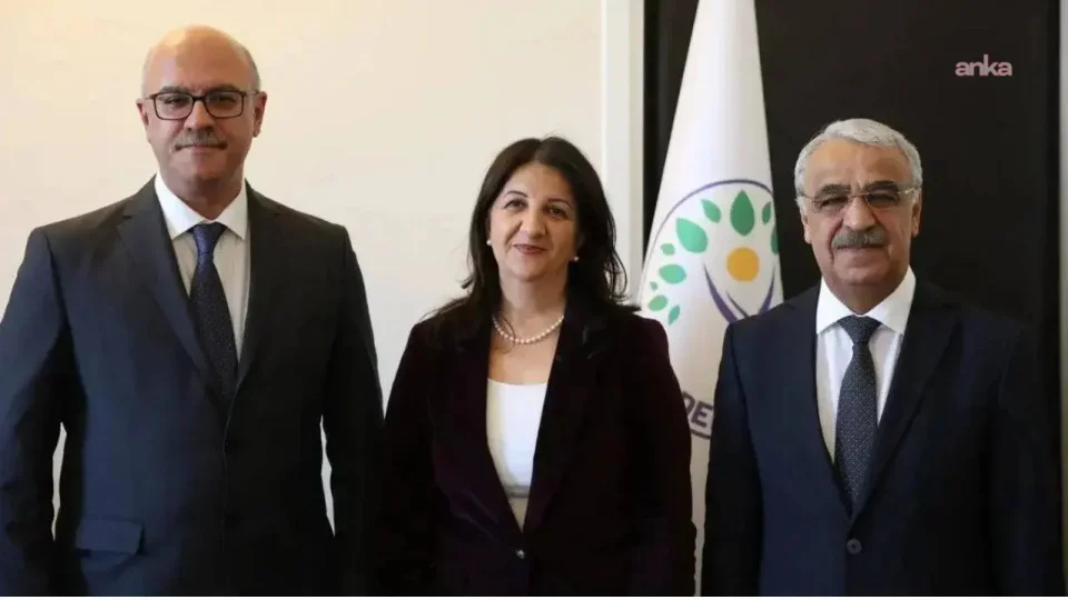 CHP gündeminde araya kaynadı! DEM Parti heyeti, Öcalan ile görüştü