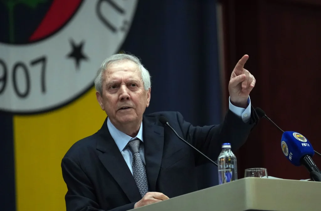 Fenerbahçe’de Aziz Yıldırım kampanyası