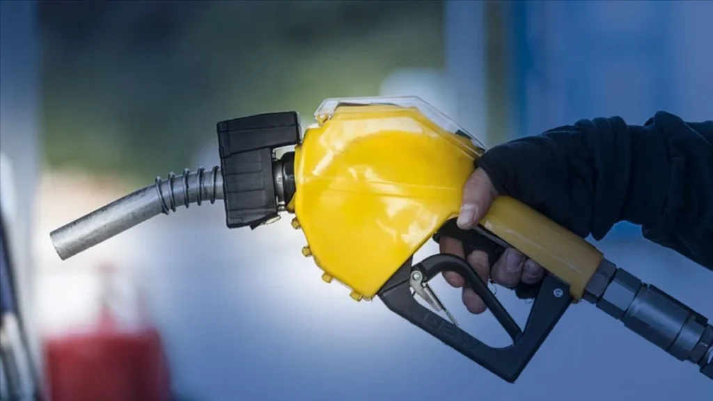 Motorine indirim geldi! Bayram tatili öncesi güncel mazot fiyatları