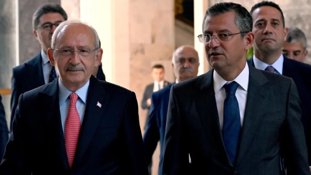 Özgür Özel’in unvanı değişti! TBMM sitesinde flaş değişiklik
