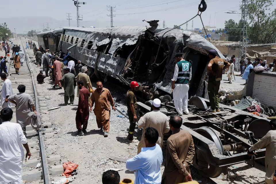Pakistan’da patlama: 47 ölü
