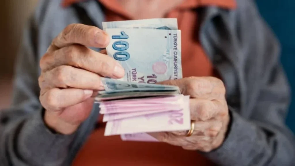 1 günlük farkla 17 yıl geç emeklilik! Kademeli düzenleme gelecek mi?
