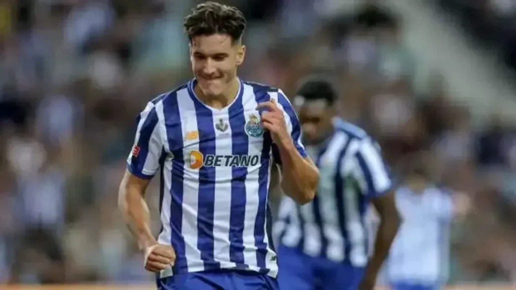 Cimbom Porto’dan Deniz Gül’ü istiyor!