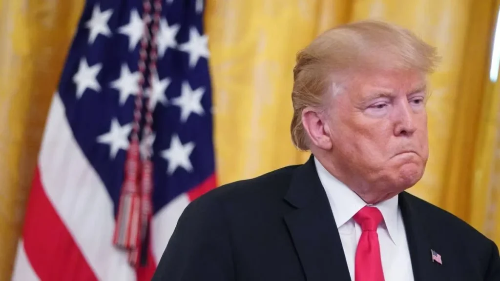 Cumhuriyetçiler Trump’ı sattı: Senato, İran savaş yetkisini kısıtladı, Trump öfkeli