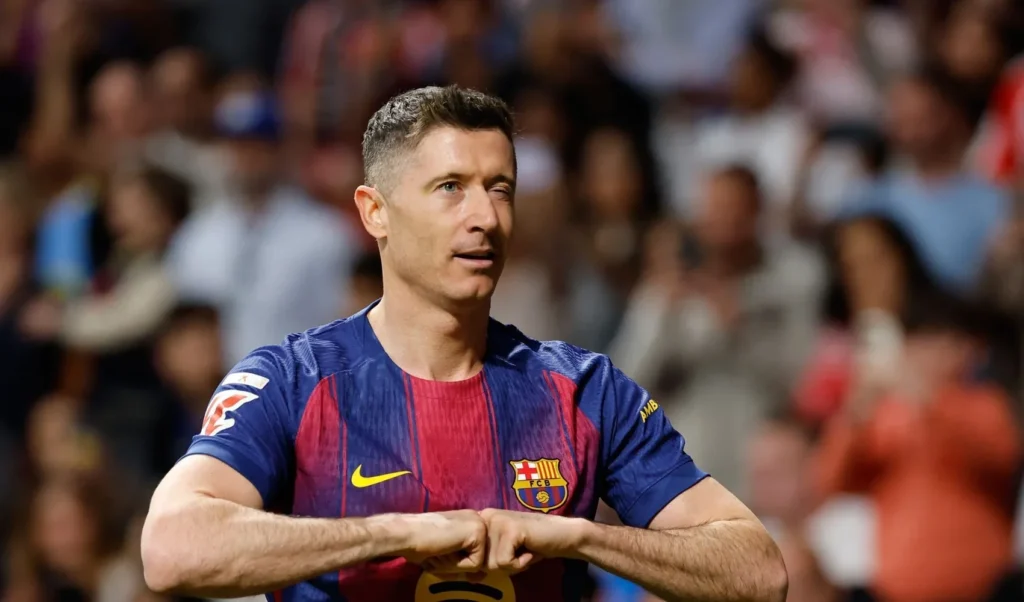 Fenerbahçe ile adı anılan Lewandowski’nin yeni takımı belli oldu!