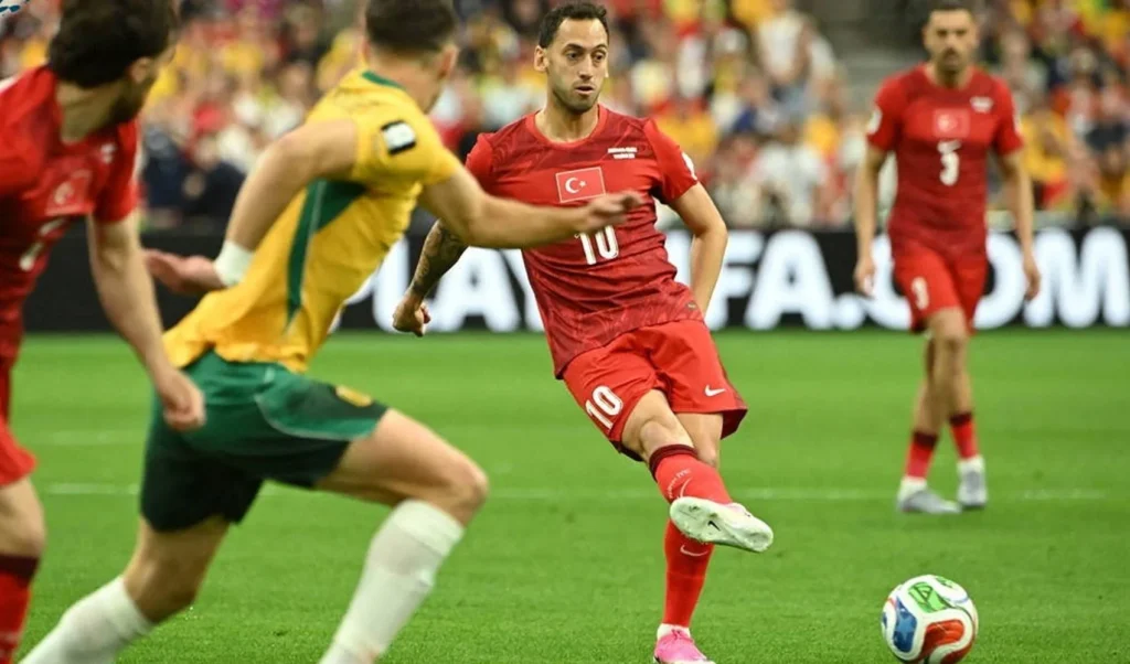 Hakan Çalhanoğlu: Adamlar 2 uzun topla 2 gol buldu, gereksiz yedik!