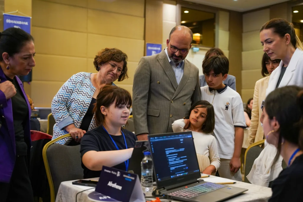 Halkbank BİGE Projesi’nde Hackathon Etabı Tamam