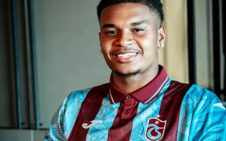 KAP’a bildirildi: Trabzonspor 22 Yaşındaki yıldızı 5 yıllığına bağladı