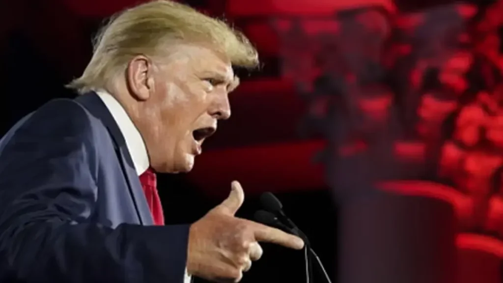 Trump’tan İsrail’e Beyrut azarı: “Saldırı olmamalıydı, barış fırsatını heba etmeyin”